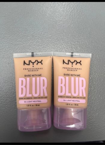 Bare with me Blur Fond de teint