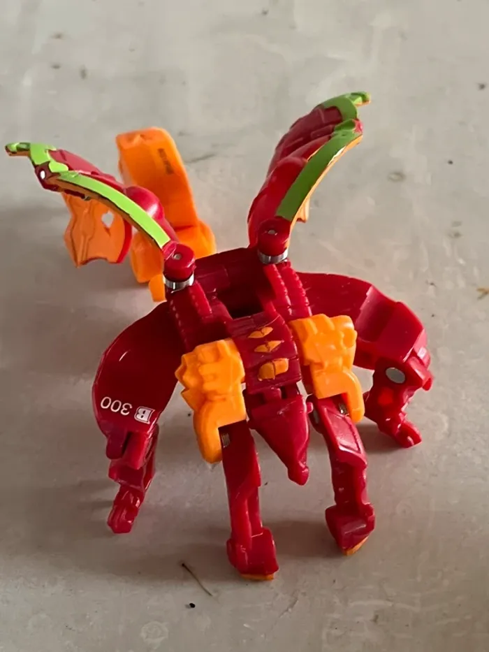 Lot de 10 Bakugan - photo numéro 2