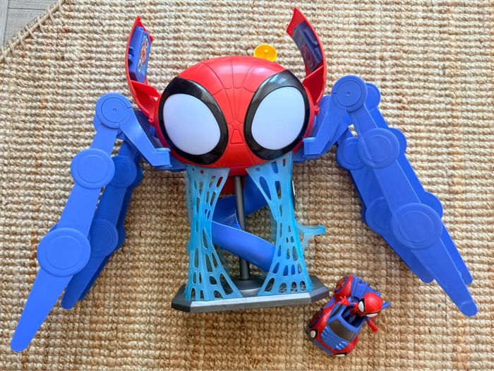 Quartier général de Spidey