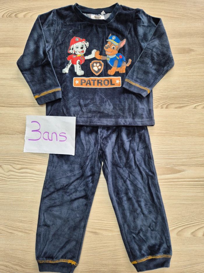 Pyjama 2 pièces velours "Pat Patrouille" 3ans