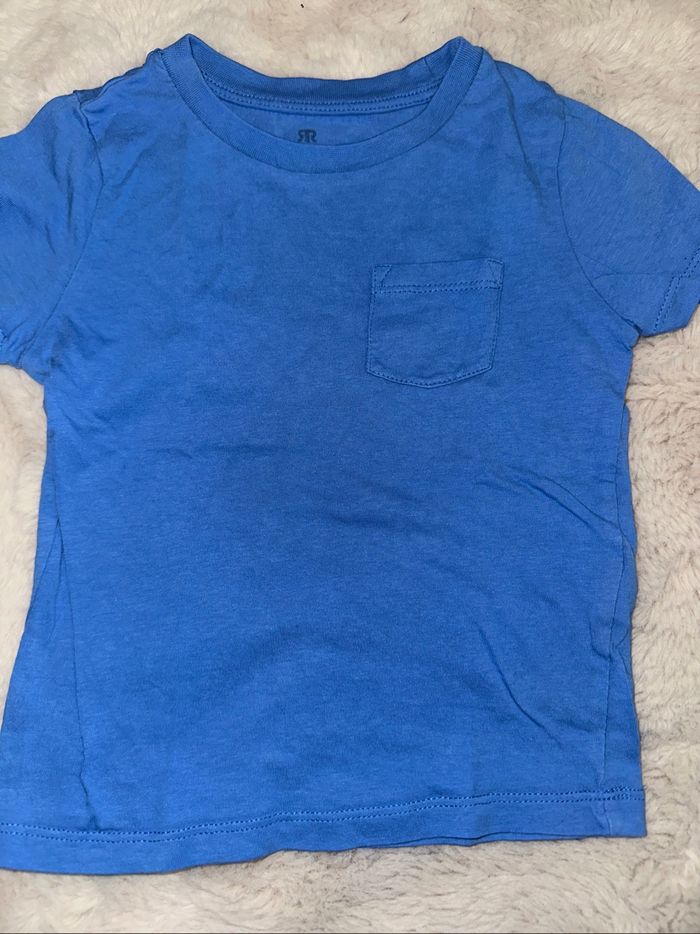 T shirt 3 ans - photo numéro 2