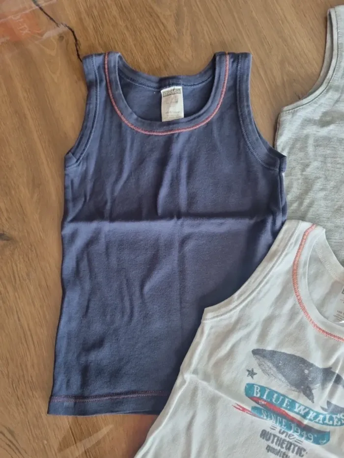 Lot 4 t-shirt sans manche - photo numéro 3