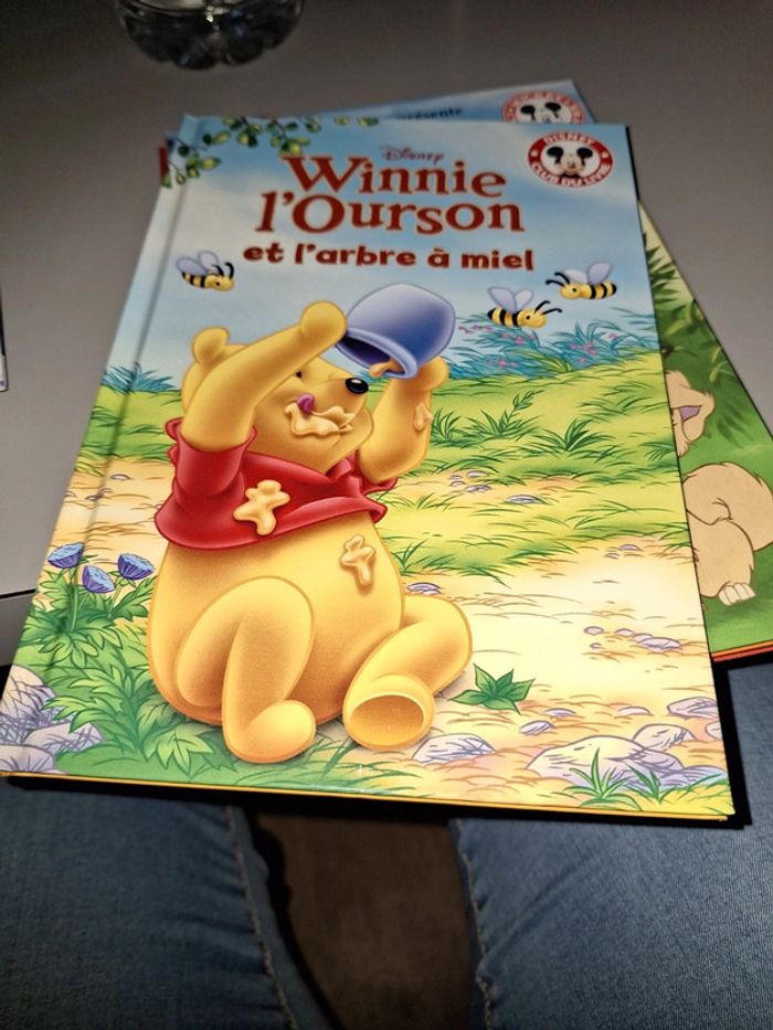 Winnie l'ourson et l'arbre à miel