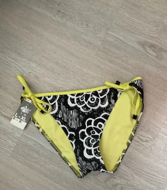 Bas slip maillot de bain Tribord taille L XL Neuf