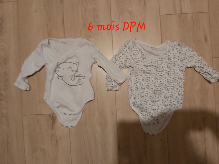 Bodies 6 mois du pareil au meme