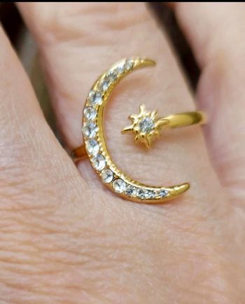 Bague réglable acier inoxydable or demi lune étoile cristaux