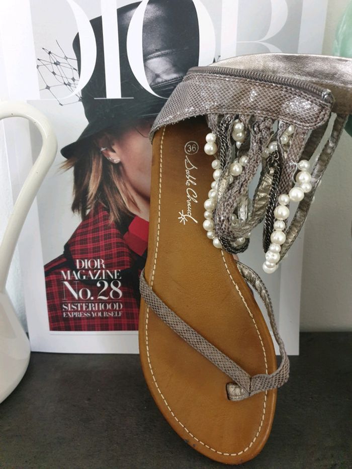 Sandales avec perles