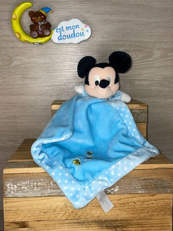 DY121 doudou Mickey Disney