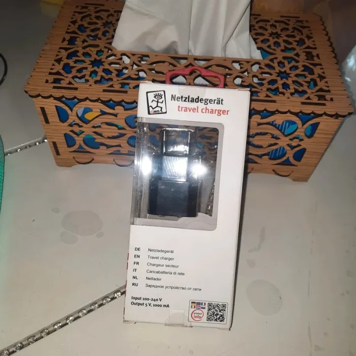 Chargeur usb - photo numéro 2