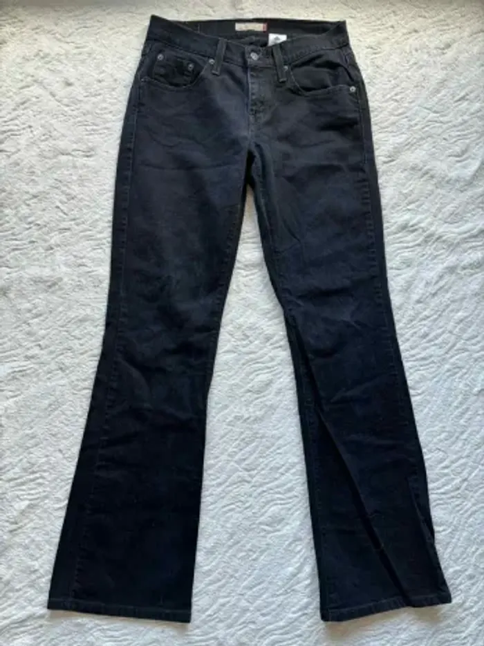 Jean Levi’s Curvy Cut bootcut évasé femme Noir US 8M / FR 38-40 Rare modèle US 2000s y2k - photo numéro 2