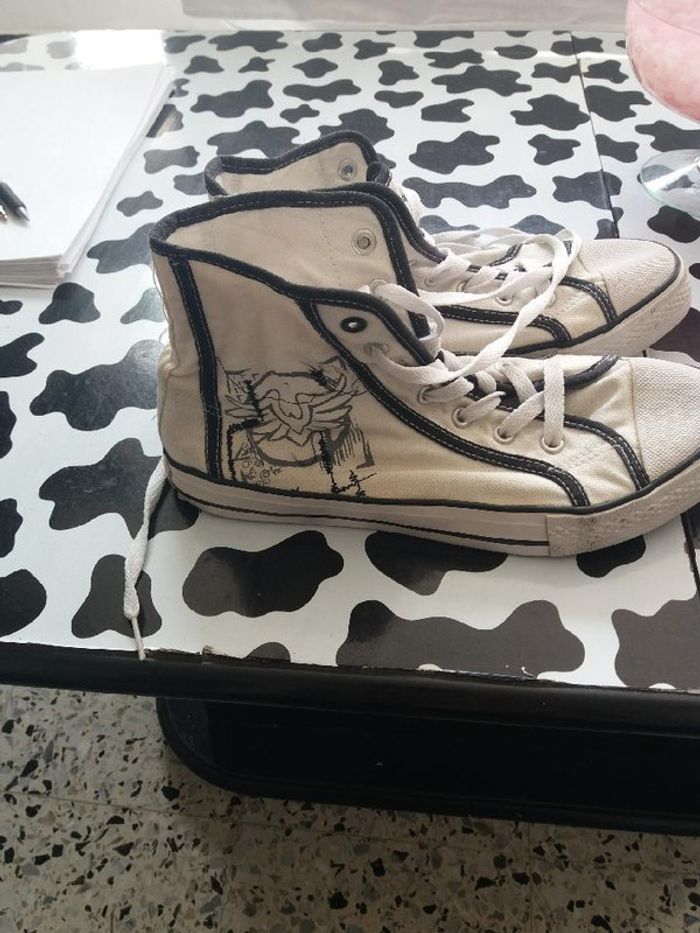 Chaussure type converse