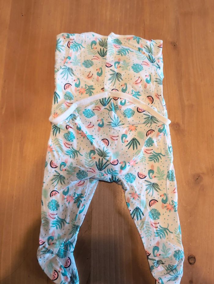 Pyjama 3 mois - photo numéro 3