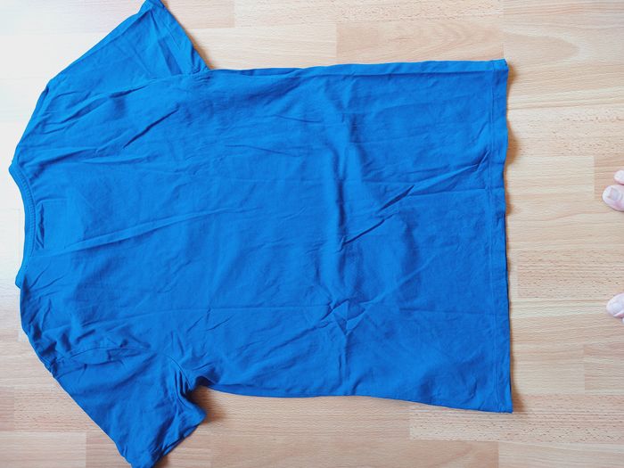 Tshirt bleu Urban District taille M très bon état - photo numéro 3