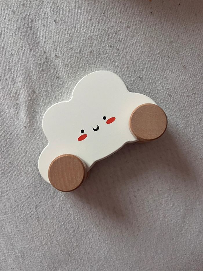 Jouets en bois sur roues - photo numéro 3