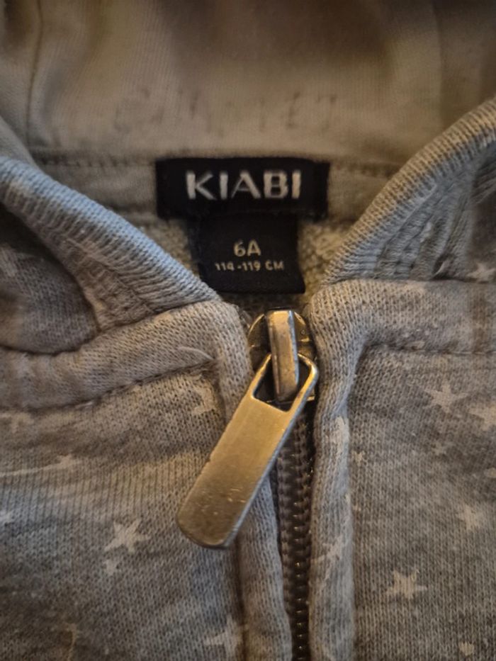 Veste à capuche Kiabi 6ans - photo numéro 3