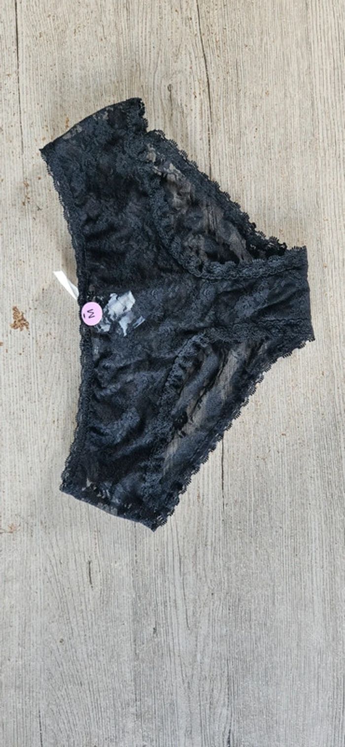Culotte en dentelle noire, Kiabi, taille M, neuve avec étiquette - photo numéro 2