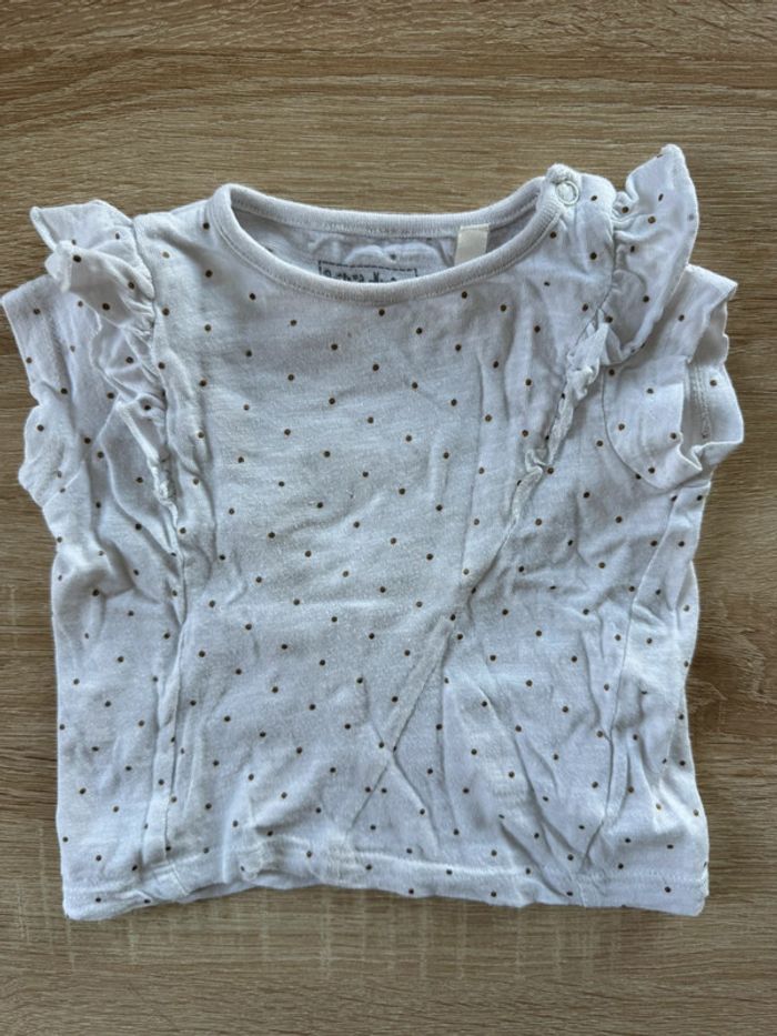 T shirt blanc à pois Boîte à malice 12 mois BE - photo numéro 2