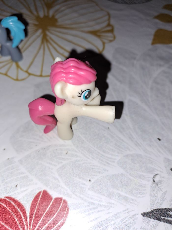 Figurine vintage little poney - photo numéro 2