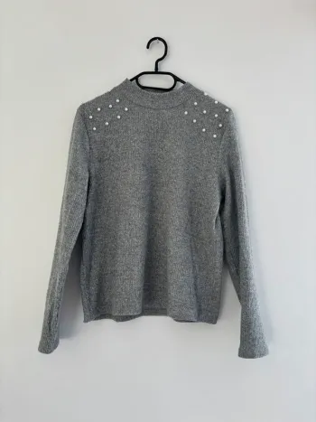 Pull gris