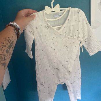 Vends body long 6 mois