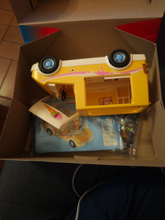 Playmobil 9114 - Camion de crème glacée - photo numéro 8