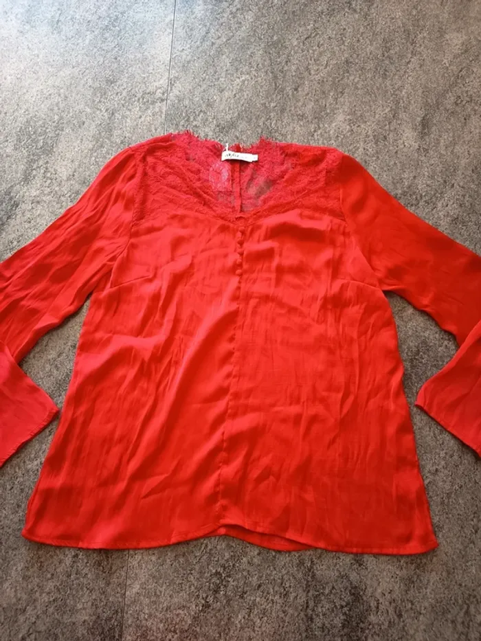 Blouse taille 42 akoz de toi