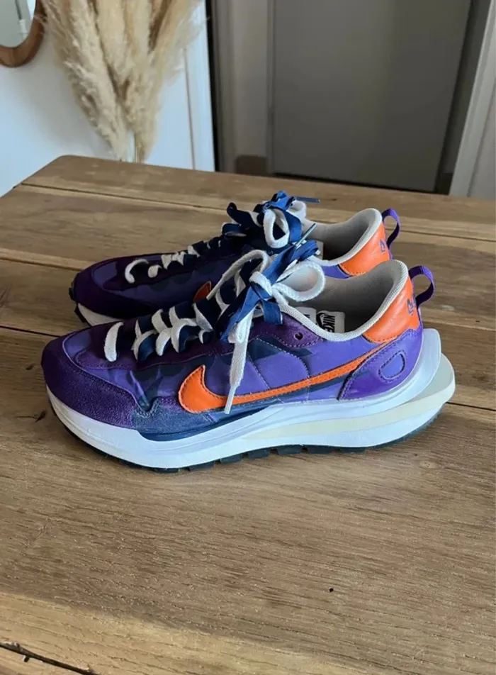 Nike Vaporwaffle sacai Dark Iris - photo numéro 3