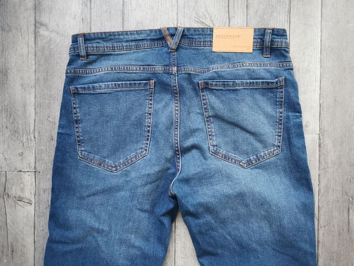 Jean 42 - photo numéro 4