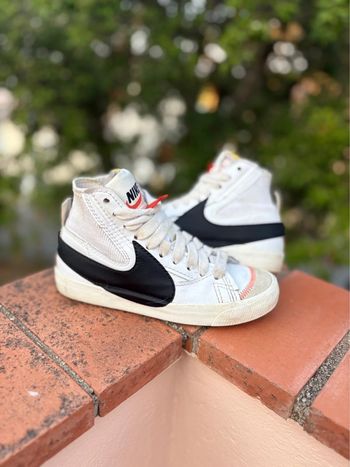 Basket Nike Sportswear blazer mid 77 jumbo unisex - montantes - pointure 37,5 - en très bon état
