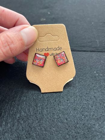 Boucles d’oreilles puces neuves