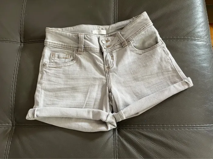 Short jean taille 34