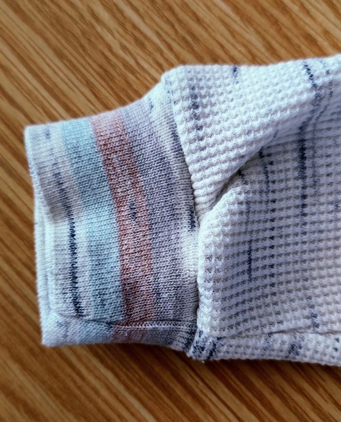 Gilet  à capuche 🌈 9 - 12 mois pour fille ou garçon 👶 - photo numéro 5