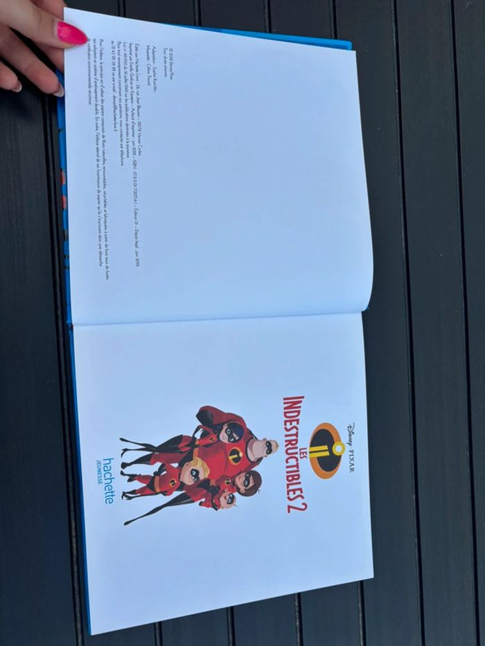 🌺Livre les grands classique Disney Les indestructibles 2🌺 - photo numéro 4