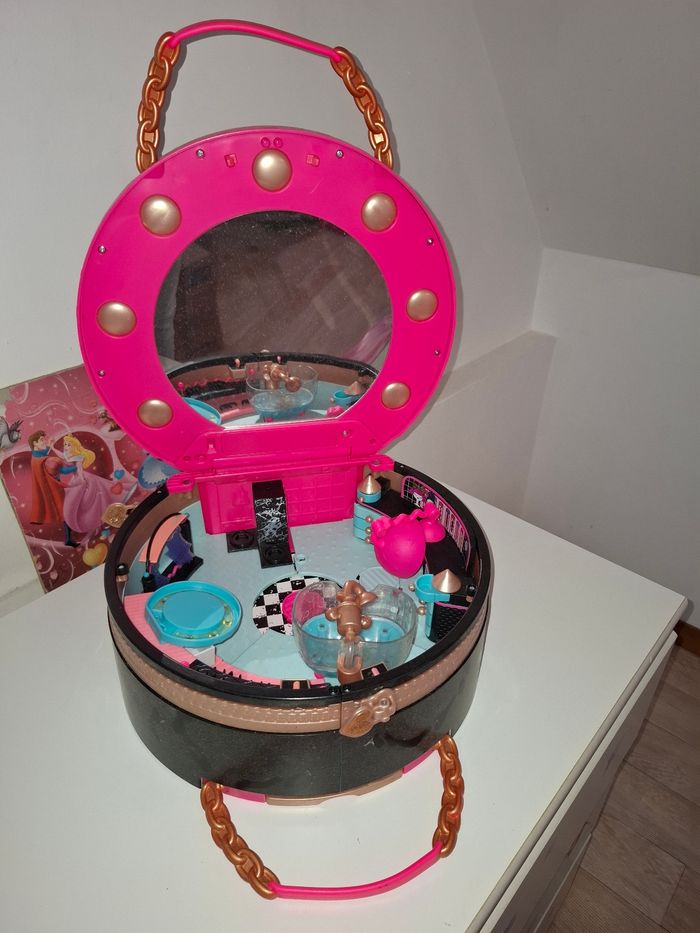 Salon de coiffure poupée LOL - photo numéro 2