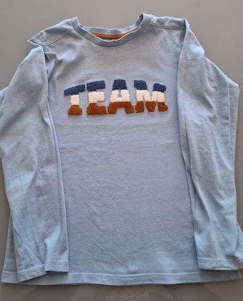 T shirt bleu ciel 8 ans