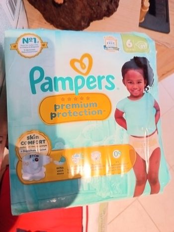 Couches pampers premium protection taille 6