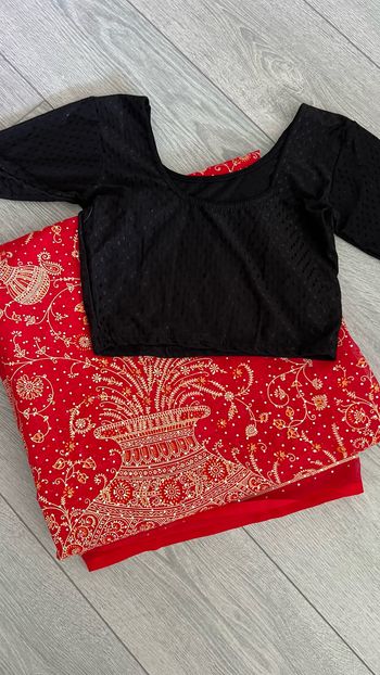Ensemble sari