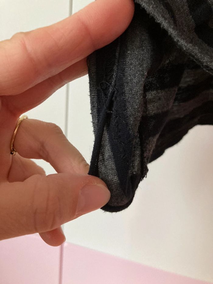 T-shirt taille 38 - photo numéro 5