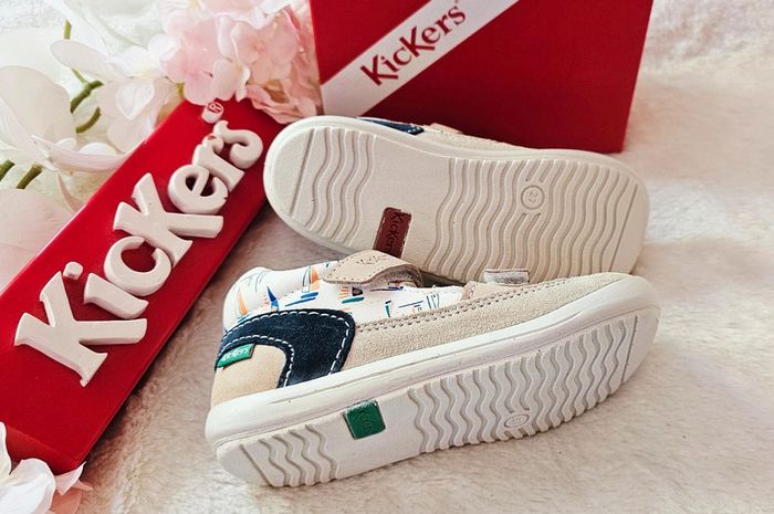 Sandales nus pieds Chaussures ouvertes cuir souple Scratch Kickers T27 - photo numéro 2