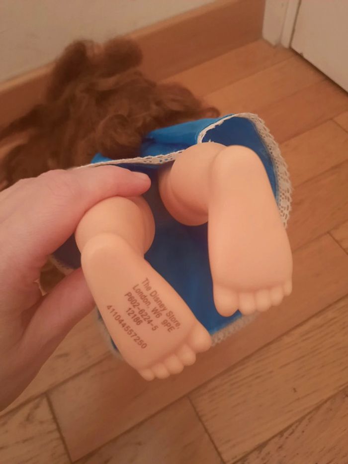 Poupee aminator disney store belle - photo numéro 10