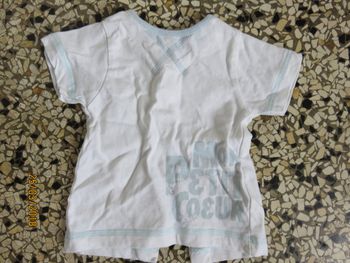 t-shirt les p'tits babies taille 1 mois