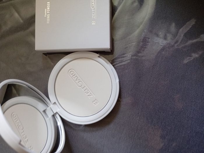 Poudre fixante Flawless -Medium - photo numéro 4