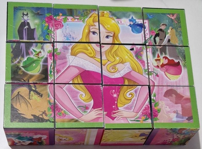 Puzzles cubes Disney Princess - 12 pièces - photo numéro 4