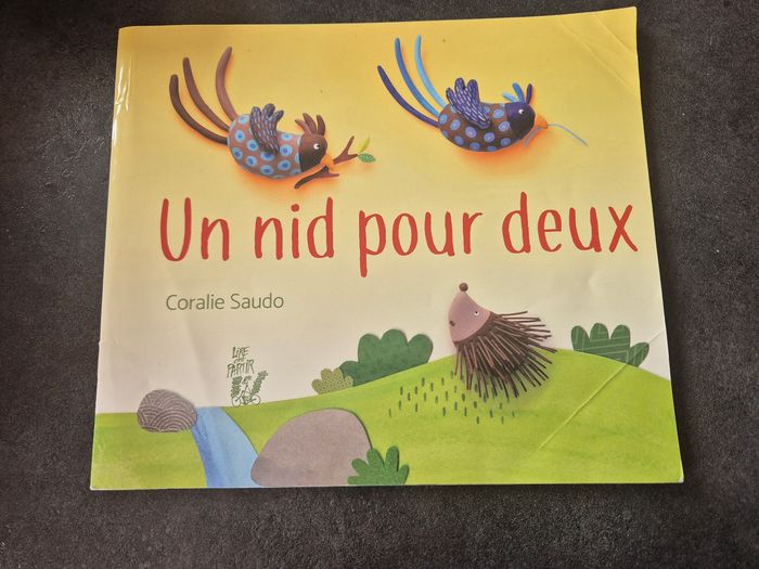 Livre enfants titre  Un nid pour deux