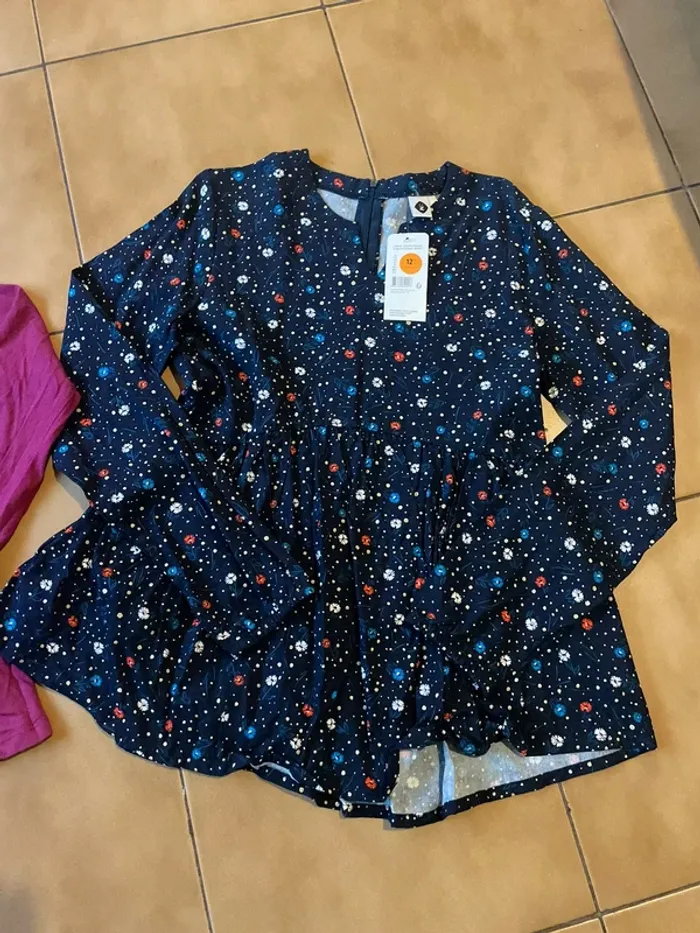 Lot 2 t shirts fille 12 ans - photo numéro 2