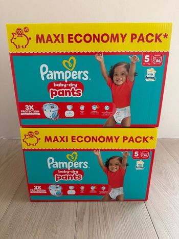 172 couches Pampers pants taille 5