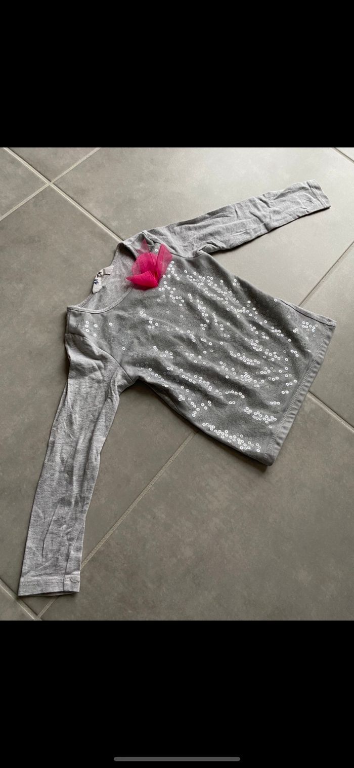 Tee shirt manches longues pailleté 4 ans