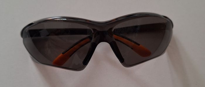 Lunettes de soleil norme CE - photo numéro 4