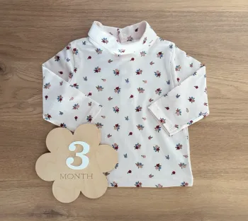 Top à fleurs