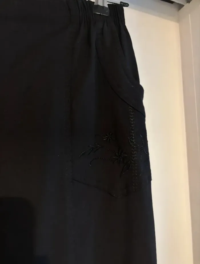🖤 Pantalon noir été – Taille 38/M – Très bon état